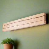Moderne Wandlamp In de Vorm Van Een Scheur