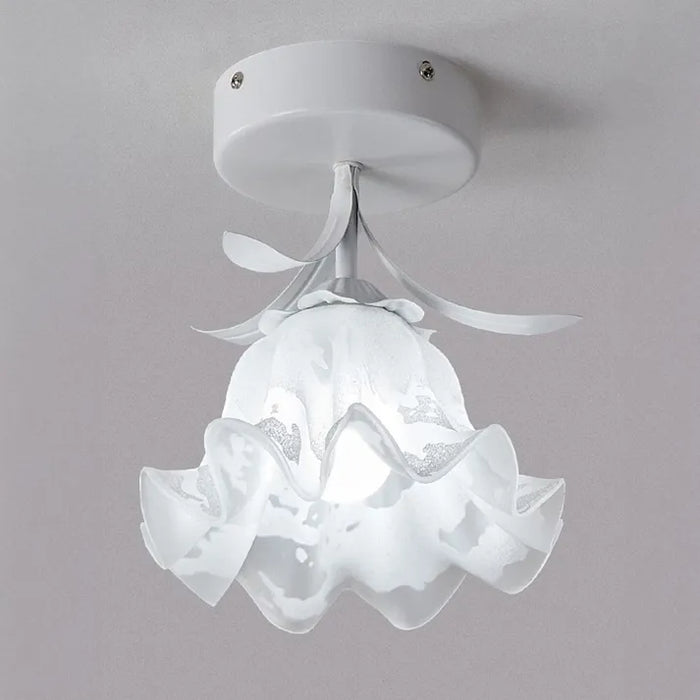 Eenvoudige Tiffany Plafondlamp Met Minibloemen