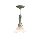 Glazen Hanglamp In De Vorm Van Een Bloem