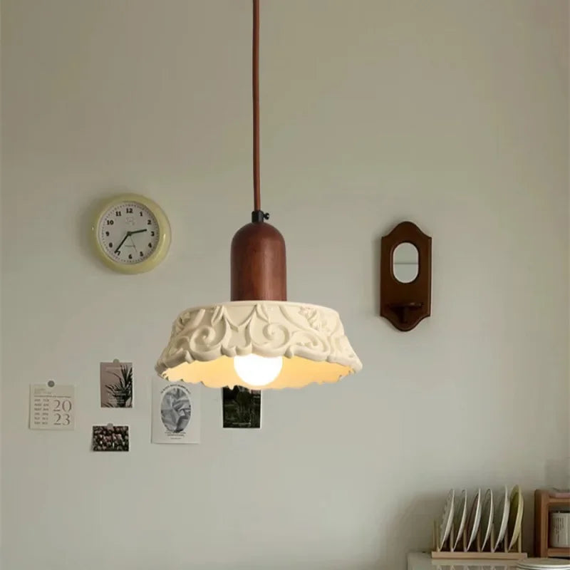 Antieke Hanglamp Resin – Retro Bloemen Design, E27, Franse Stijl