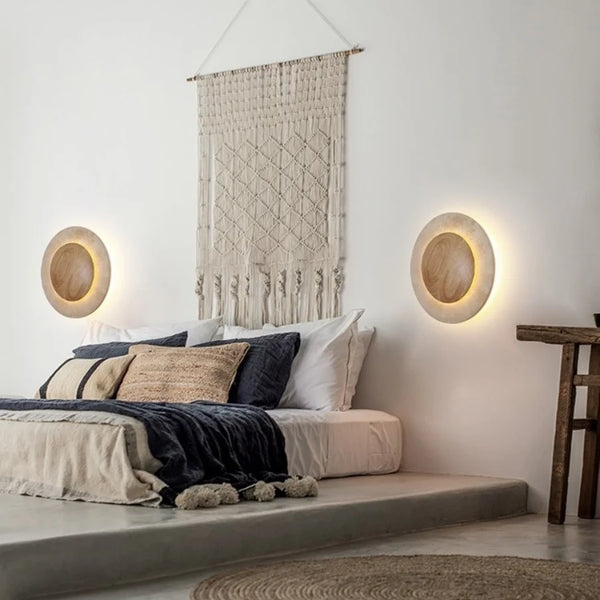 Travertin Wandlamp – Wabi-Sabi LED Natuursteen Bedlamp