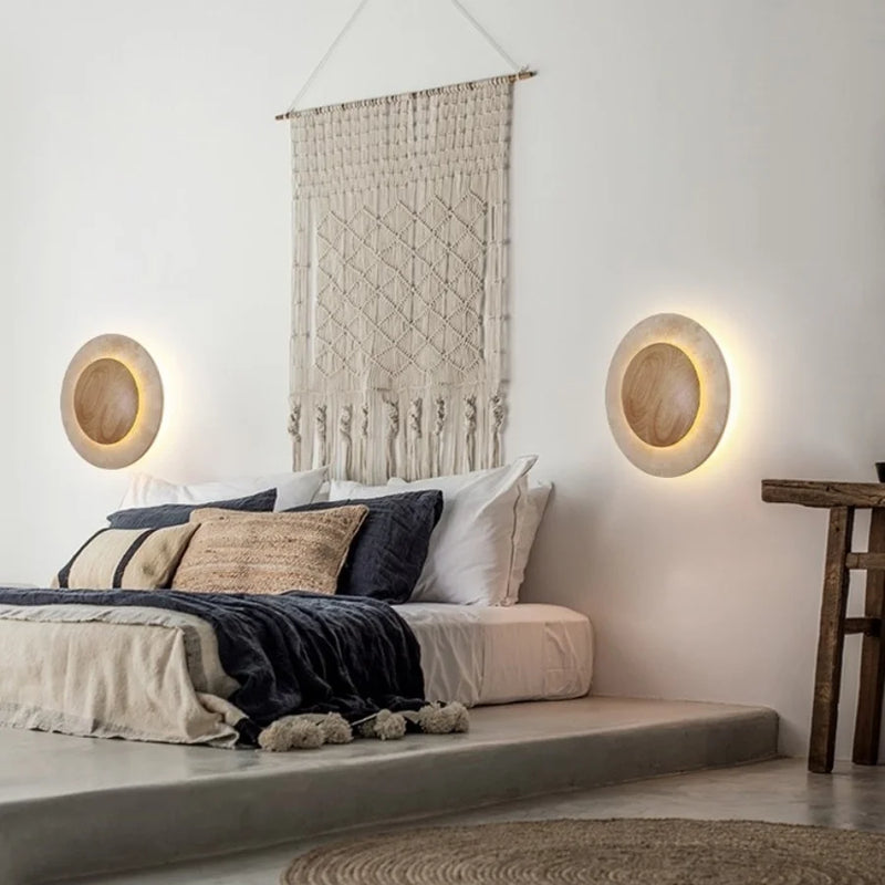 Travertin Wandlamp – Wabi-Sabi LED Natuursteen Bedlamp