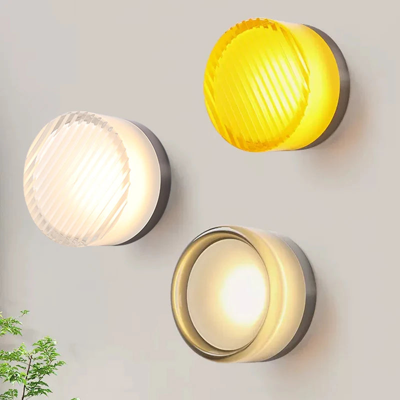 Nordic LED Wandlamp Amber Acryl – Moderne Slaapkamer & Woonkamer