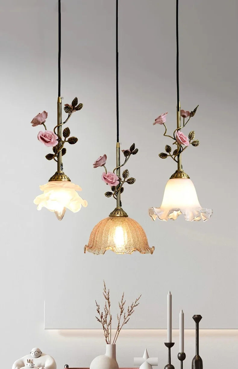 Vintage Franse Rozen Hanglamp – Massief Koper & Glas E27 LED