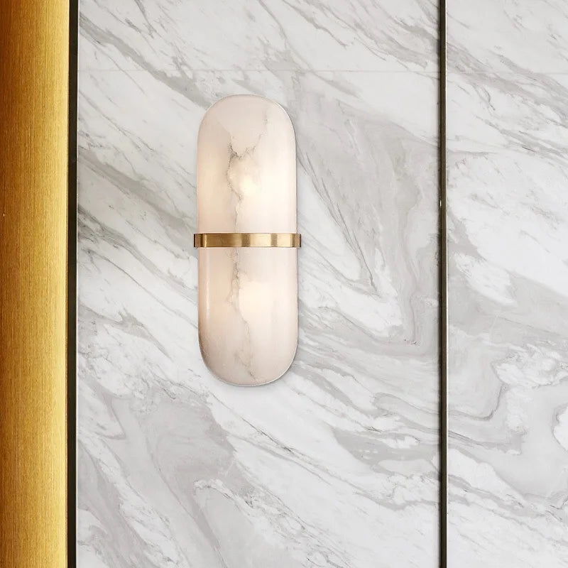 Marmeren Wandlamp – Luxe LED Sconce met Messing/Goud Afwerking