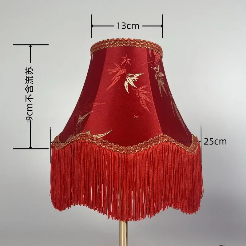 Handgemaakte Stoffen Lampenkap met Kwast – Vintage & Europees Design