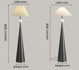 Wabi-Sabi Vloerlamp – Minimalistisch Japans Design met Stoffen Kap