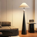 Wabi-Sabi Vloerlamp – Minimalistisch Japans Design met Stoffen Kap