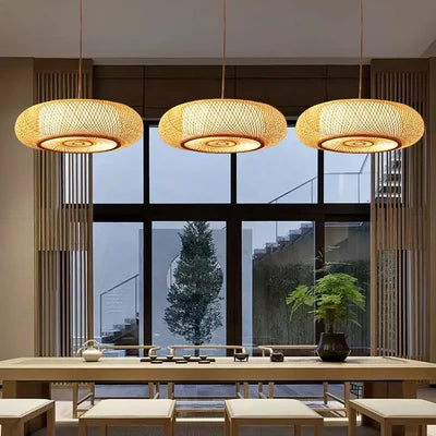 BambuLoom Grace: Handgemaakte Bamboe Rieten Hanglamp