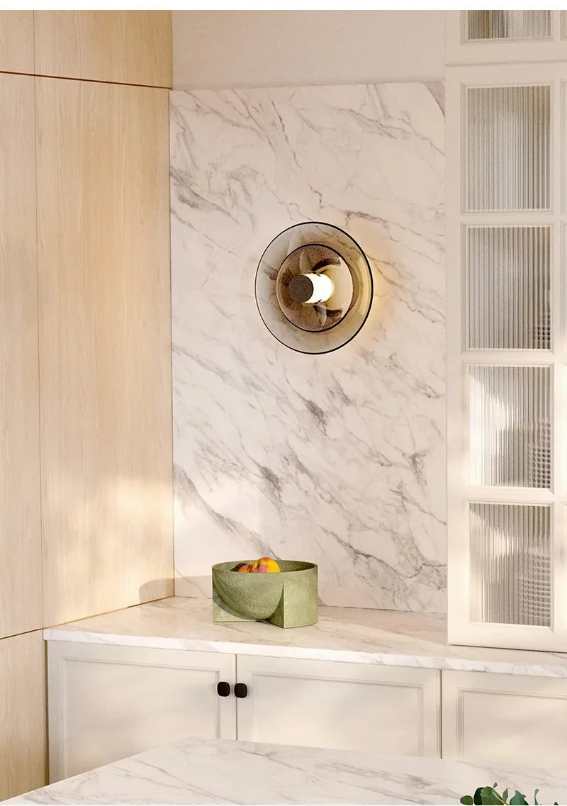 Nordic AuraGlass – Moderne Glazen LED Wandlamp