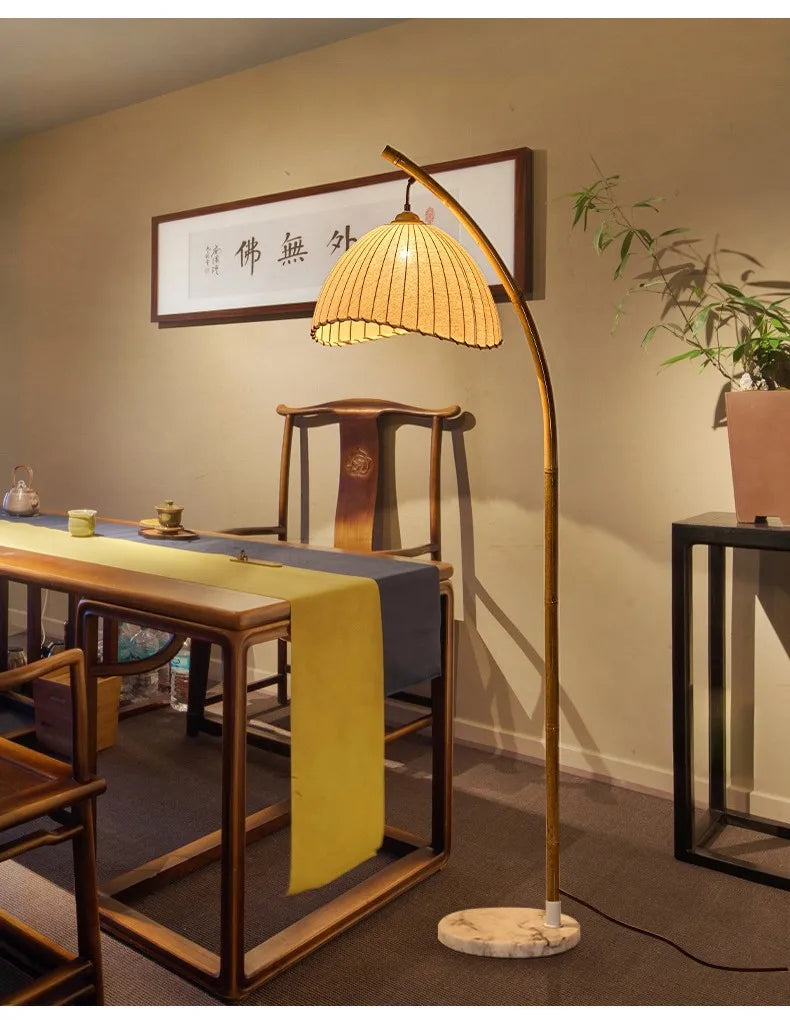 Wabi-Sabi LED Vloerlamp – Scandinavisch Minimalisme & Japans Design voor een Rustgevende Sfeer