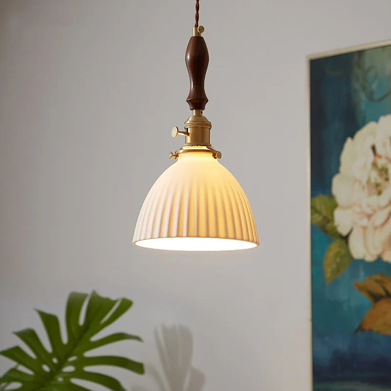 Nordic LED Wandlamp Keramiek & Koper met Walnoot Handvat