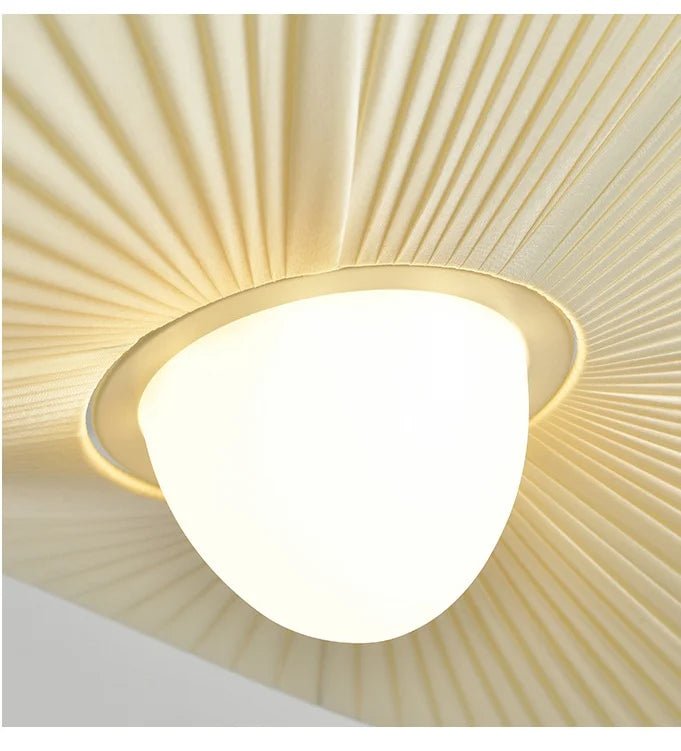Nordic Beige Plissé Stoffen LED Hanglamp – Dimbare Design Plafondlamp