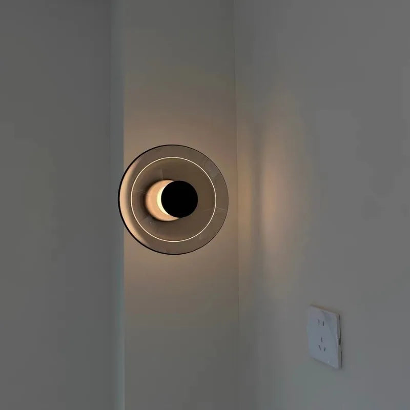 Nordic AuraGlass – Moderne Glazen LED Wandlamp