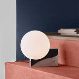 Deense Tafellamp LED Glas Bol RVS Basis Voor Slaapkamer