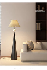 Wabi-Sabi Vloerlamp – Minimalistisch Japans Design met Stoffen Kap
