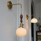 Nordic LED Wandlamp Keramiek & Koper met Walnoot Handvat
