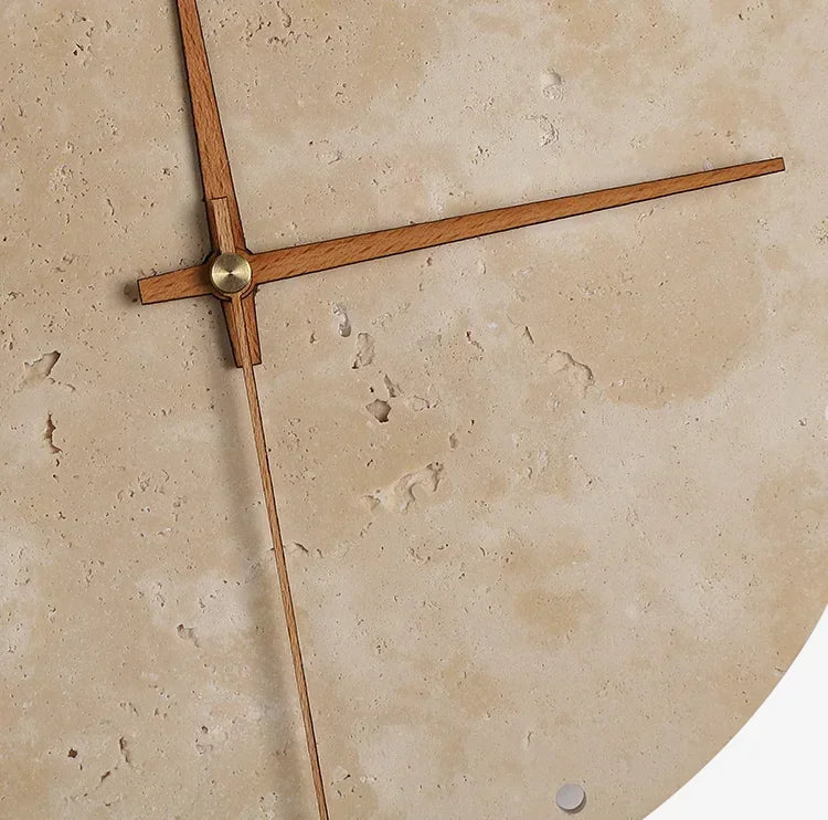 Travertin Wandlamp met Klok – LED Natuursteen Wabi-Sabi Design