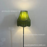 Handgemaakte Stoffen Lampenkap met Kwast – Vintage & Europees Design