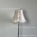 Handgemaakte Stoffen Lampenkap met Kwast – Vintage & Europees Design