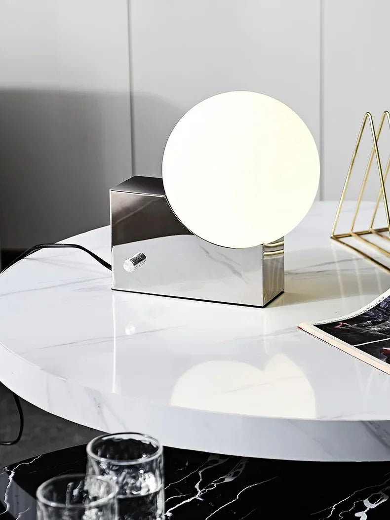 Deense Tafellamp LED Glas Bol RVS Basis Voor Slaapkamer