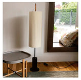 Wabi-Sabi Vloerlamp – Japanse LED Staande Lamp met Stoffen Kap
