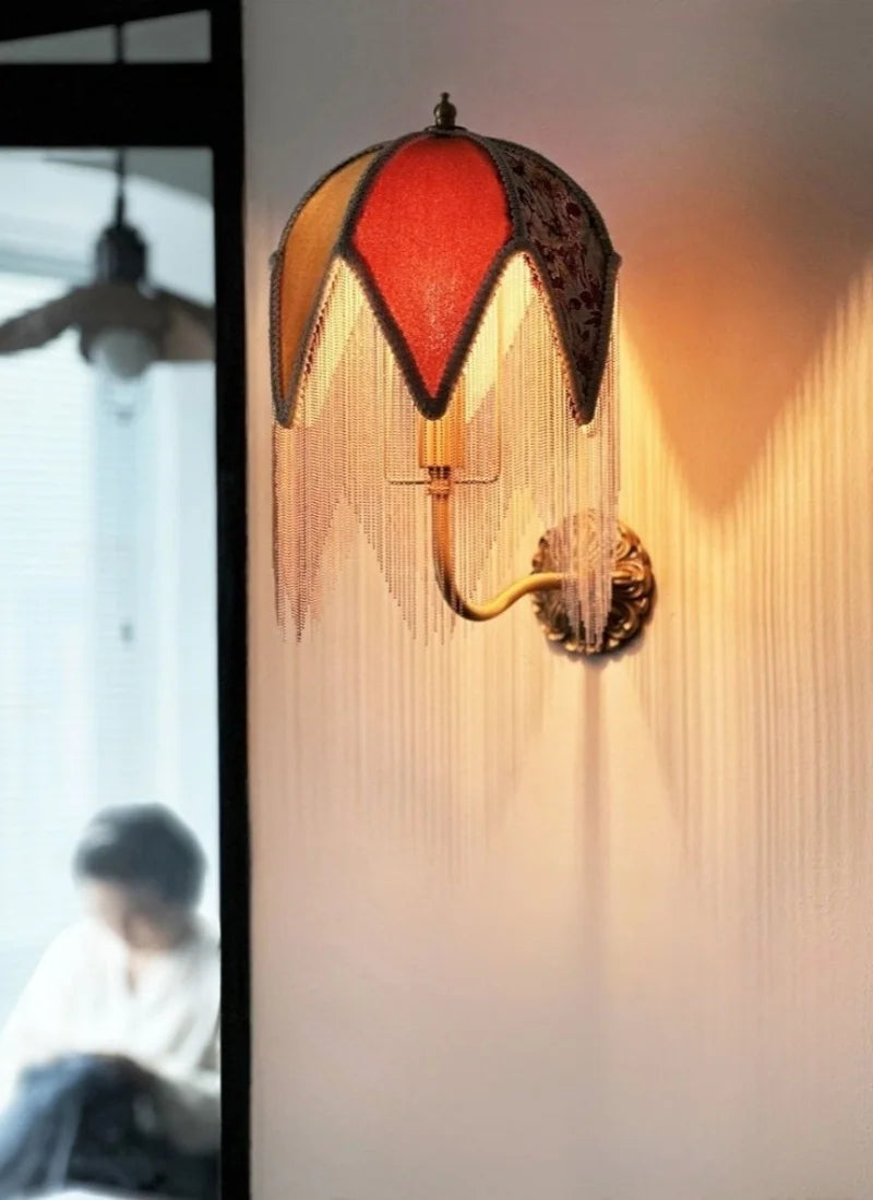 Vintage LED Wandlamp met Stoffen Kwast – Bedlamp Koperen Arm