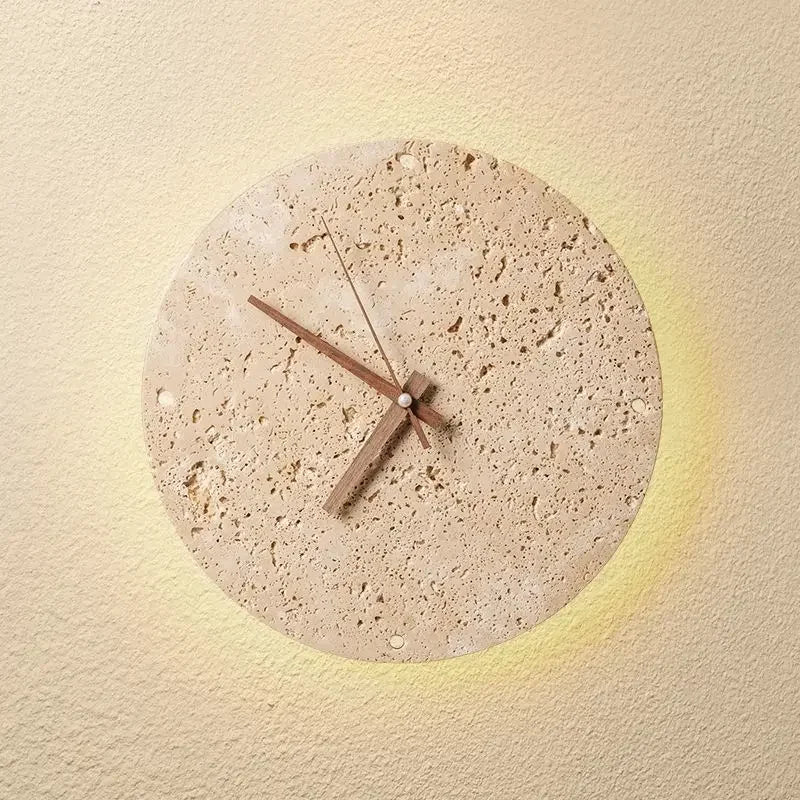 Travertin Wandlamp met Klok – LED Natuursteen Wabi-Sabi Design