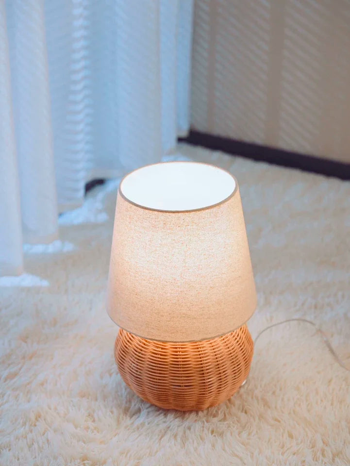 Japanse Rotan Tafellamp met Stoffen Kap – LED Bedlampje E27