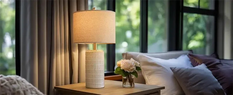 Retro Keramische Tafellamp met Stoffen Kap – LED E27 – Modern Design