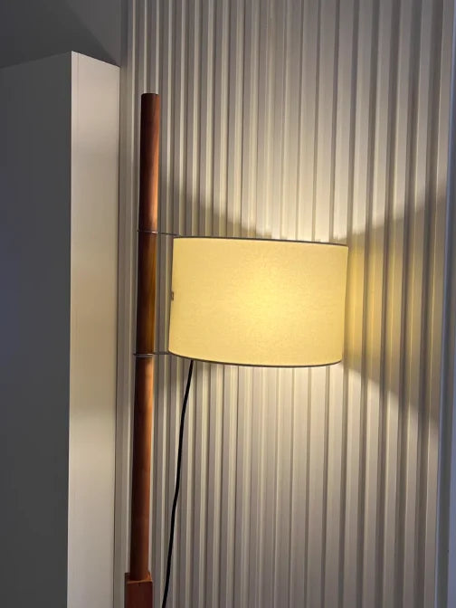 Retro Walnoot Houten Vloerlamp LED – Verstelbaar voor Woon- & Slaapkamer
