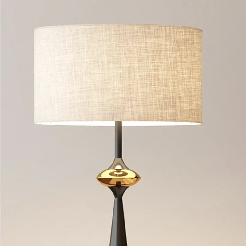Wabi-Sabi Vloerlamp – Minimalistisch Japans Design met Stoffen Kap