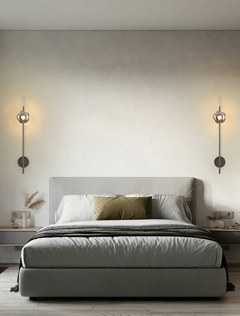 Minimalistische Wandlamp – Grijs Helder Glas & Goud/Zwart Metaal