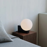 Deense Tafellamp LED Glas Bol RVS Basis Voor Slaapkamer