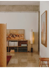Wabi-Sabi Vloerlamp – Japanse LED Staande Lamp met Stoffen Kap