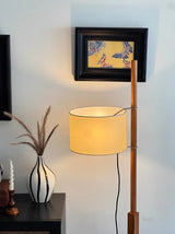 Retro Walnoot Houten Vloerlamp LED – Verstelbaar voor Woon- & Slaapkamer