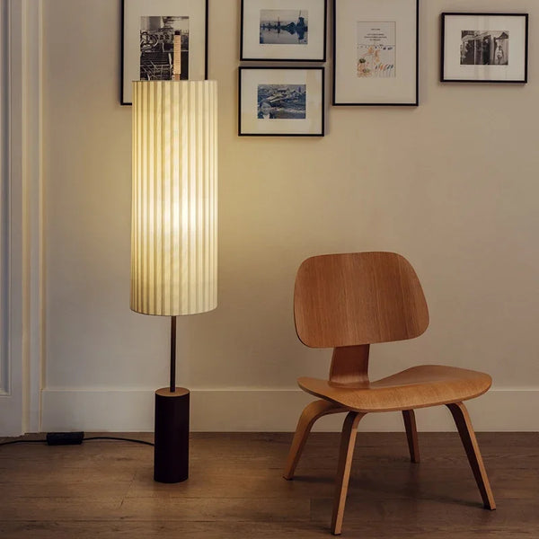 Wabi-Sabi Vloerlamp – Japanse LED Staande Lamp met Stoffen Kap